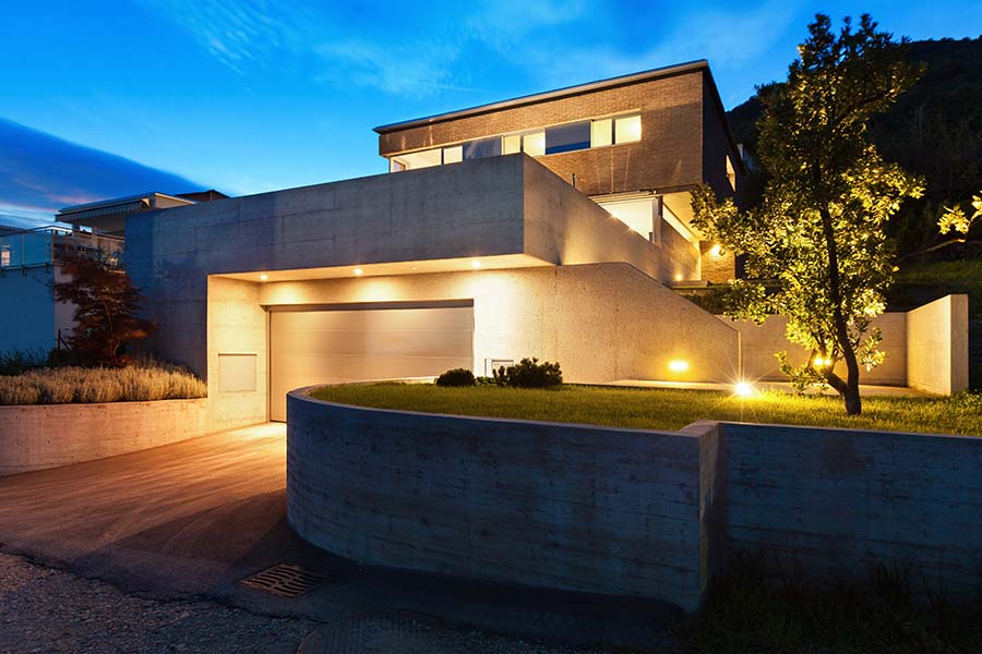 Smart outdoor lighting